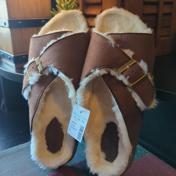 Maurices Ophelia Cognac Faux Fur Sandals Buckle Slip On Soft Size 8 NEW NWT - Picture 2 of 12